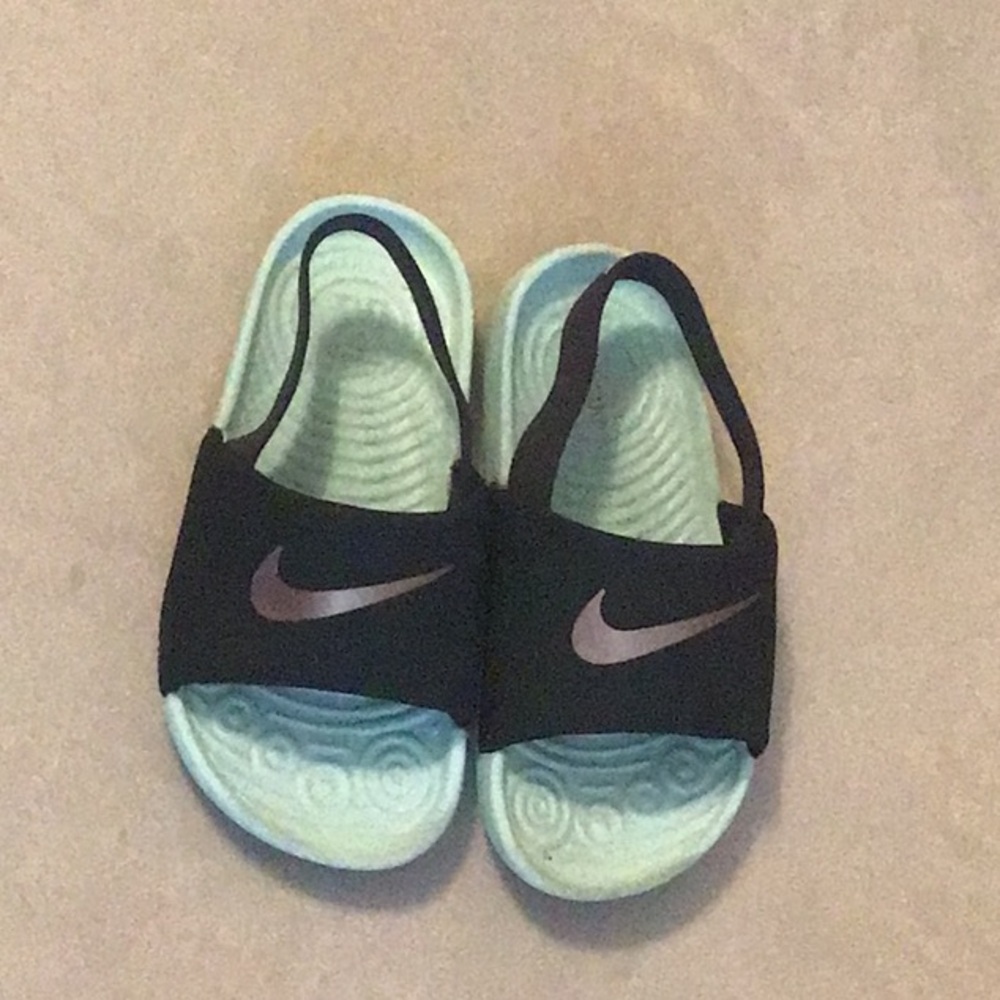 NIKE KAWA SLIDES TODDLER SHOES 
BLACK MINT 9C